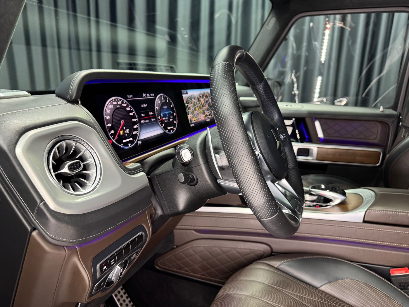 Fahrzeugabbildung Mercedes-Benz G 63 AMG|PERFORMANCE|MASSAGE|AMG-DRIVER|VOLL