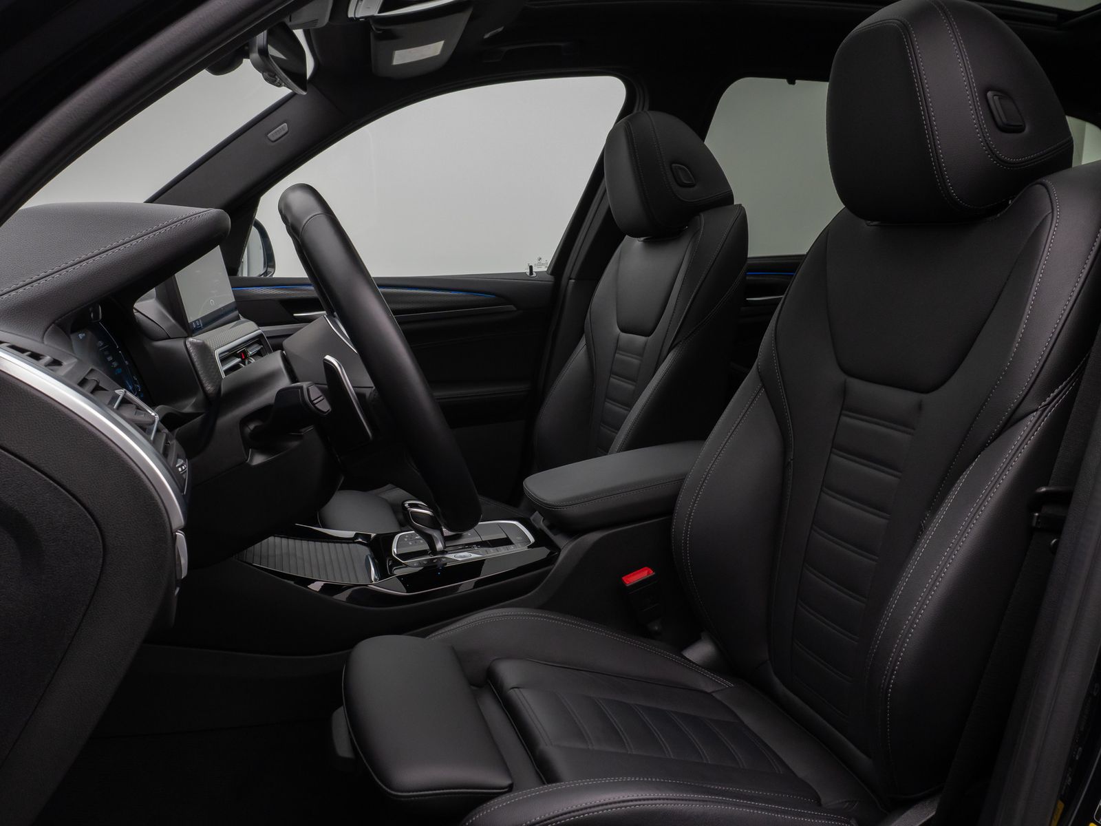 Fahrzeugabbildung BMW X3 xD30e M Sport Panorama Laser 360° HUD DAB H/K