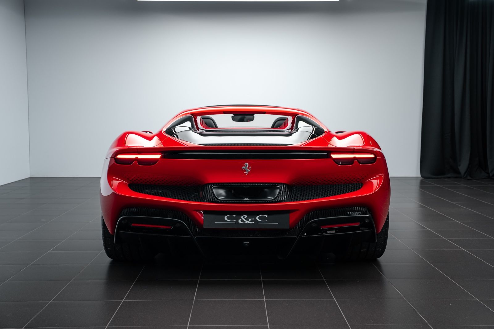 Fahrzeugabbildung Ferrari 296 GTS LIFT/PROD 25/BLANKO COC