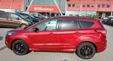 Ford Kuga ST-Line, 4x4, 134kW,AHK, elektr. Heckklappe - rote Ford Kuga