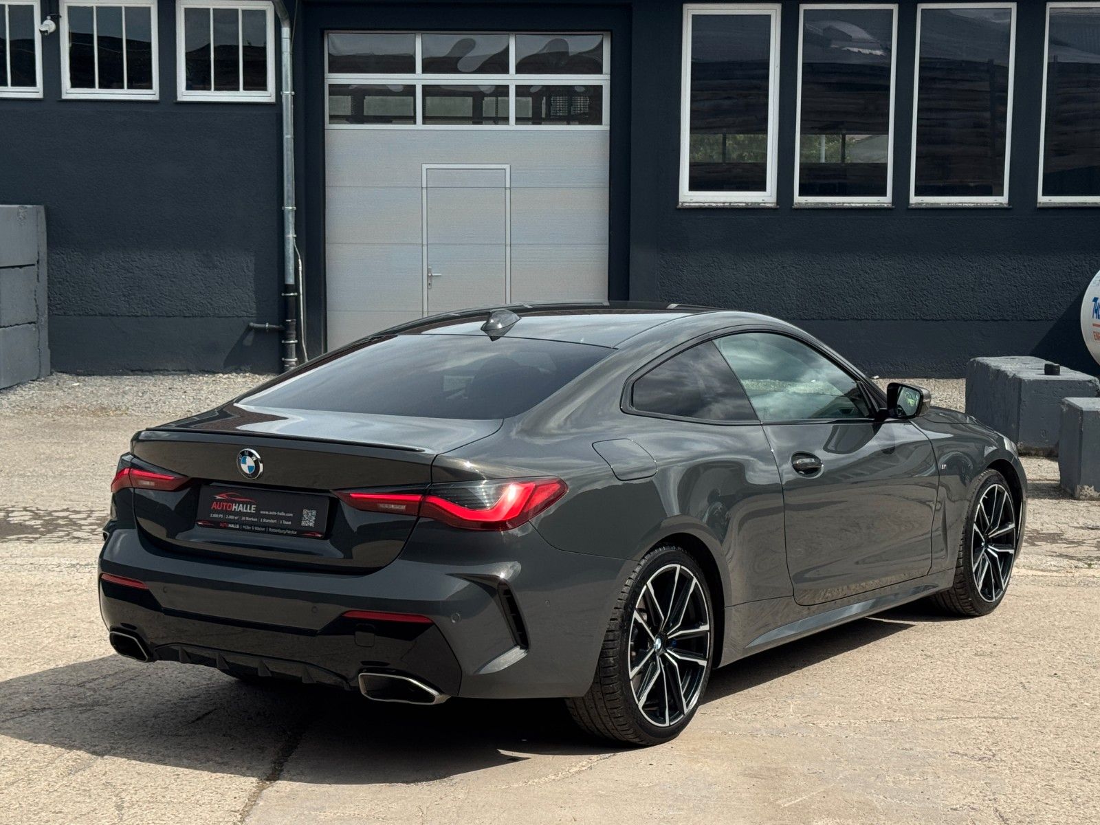 Fahrzeugabbildung BMW M440i xDrive Coupe Edelholz Laser Memory HuD H&K