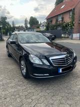 Mercedes-Benz E 250 BlueEFFICIENCY ELEGANCE  - Mercedes-Benz E 250: Elegance