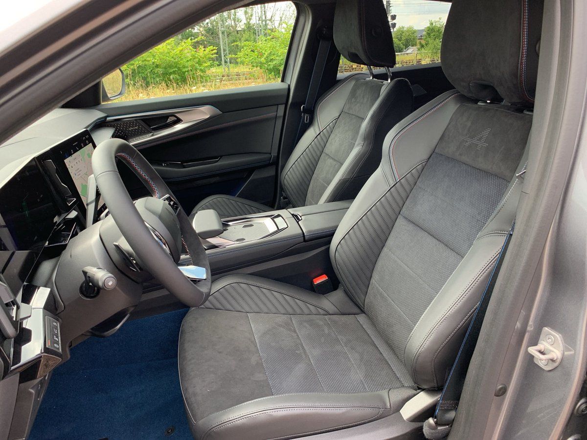 Renault Rafale - Bild 9