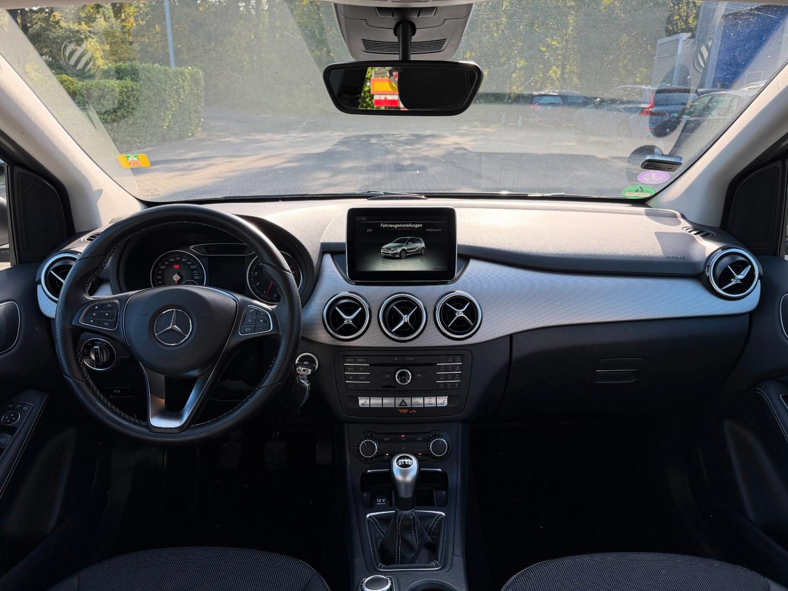 Mercedes-Benz B 180 Garantie *2.Hand*Kamera*LED*Urban*Navi*