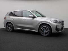 Foto Nummer 4: BMW iX1
