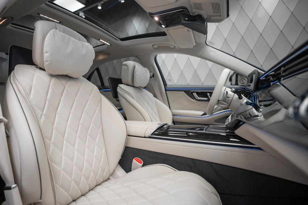 S 450 d 4MATIC L 2027 BLACK/BEIGE AMG PANO - Bild 14