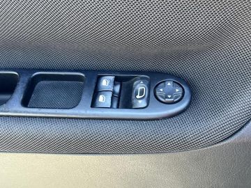 Bild 11 Peugeot 207 CC 1.6 16V VTi 120 Sport - 8fach bereift