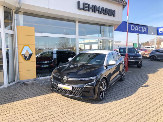 Renault Megane E-Tech 220 Techno AHK