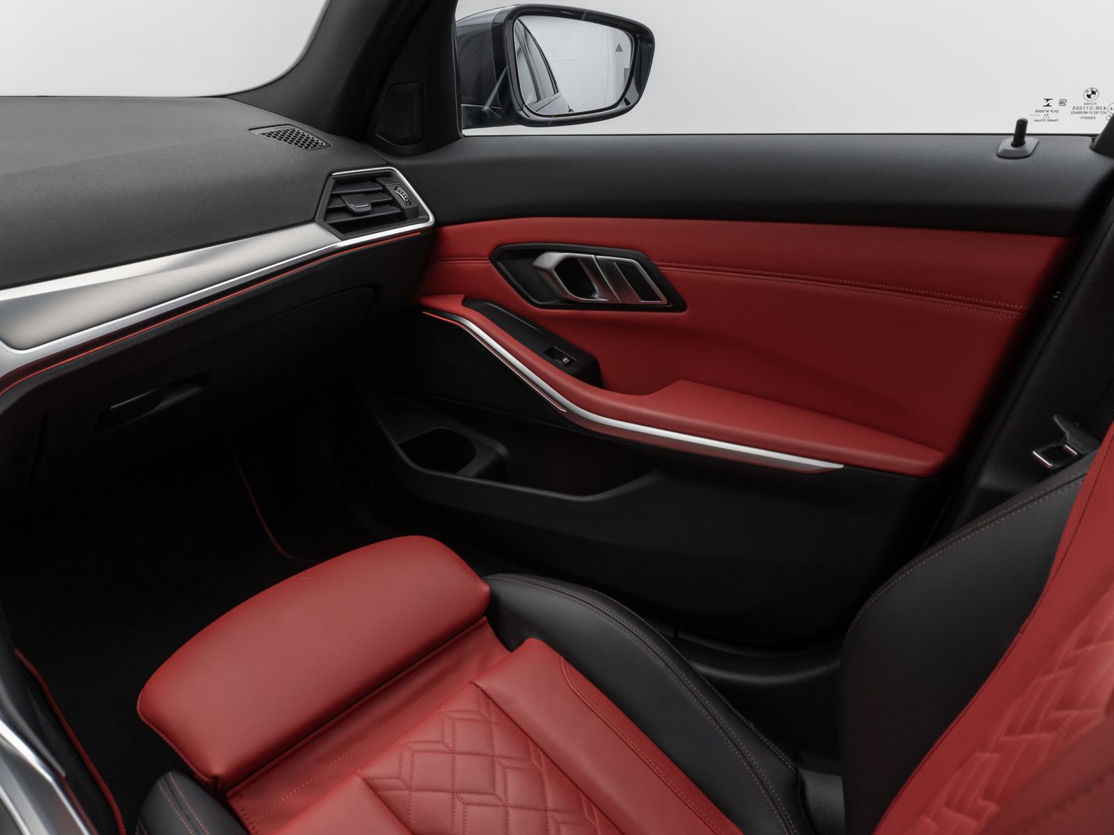 Fahrzeugabbildung BMW 330i xD SportLine Laser DAB HiFi PDC AHK Komfort