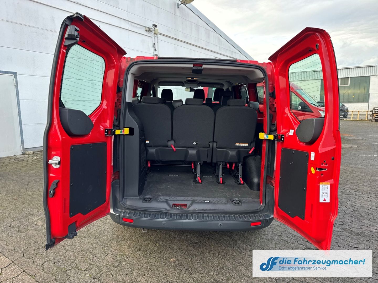 Fahrzeugabbildung Ford Transit Custom Tourneo 300 L1 *2016 *EXPORT