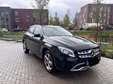 Mercedes-Benz Merzedes gla 180 d - Mercedes-Benz GLA 180 in Hamburg