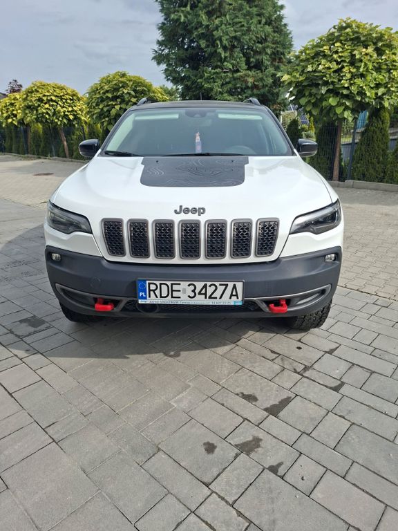 Image of Jeep Cherokee