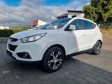 Hyundai ix35 2.0  2WD Panoramadach, 18 Zoll Alu - gebrauchte Hyundai ix35 aus dem Jahr 2010