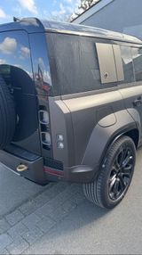 Land Rover Defender 4.4 P635 110 OCTA, Grey Matt & Brown - Land Rover Defender: G4