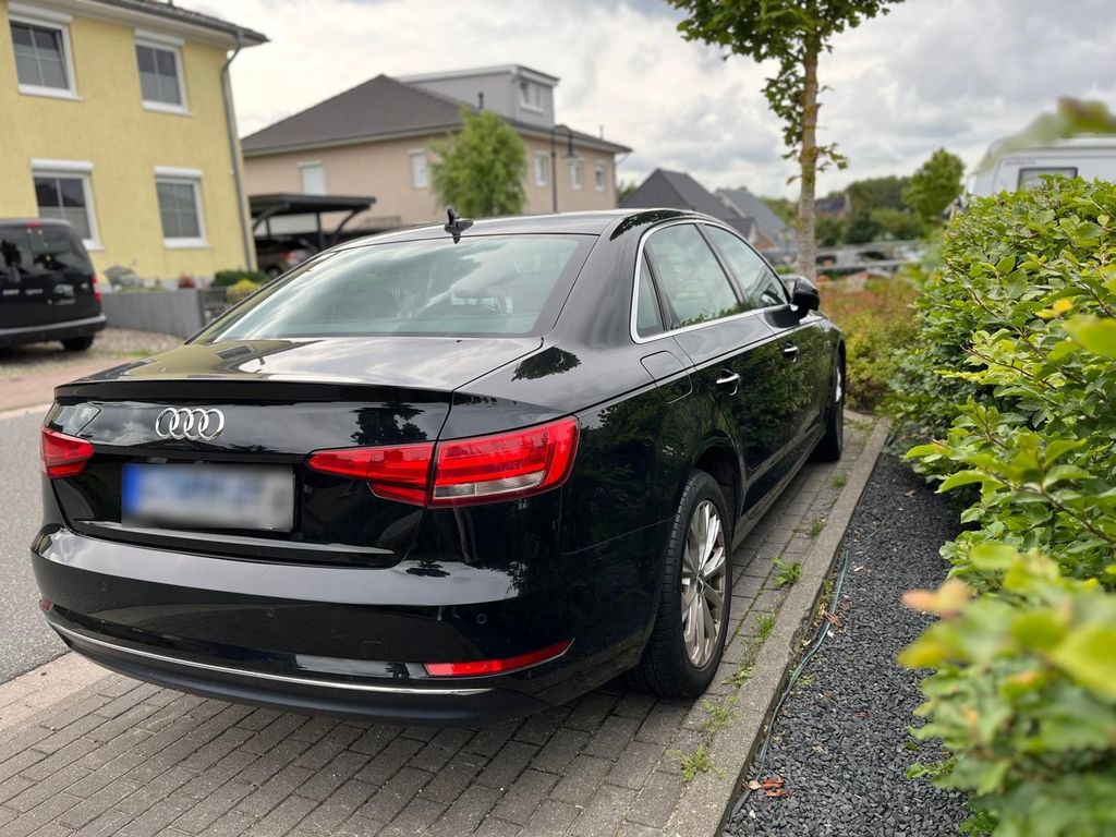 Image of Audi A4