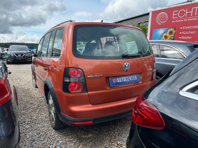 MYAUTOCENTER – Gebraucht- und Jahreswagen mit Werkstattservice in Pfaffenhofen Volkswagen Touran CrossTouran *TÜV 032027*KLIMA*
