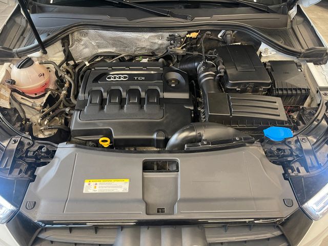 Audi Q3 sport 2,0 TDI S-LINE*LED*NAVI*AHK*HIFI*DAB*