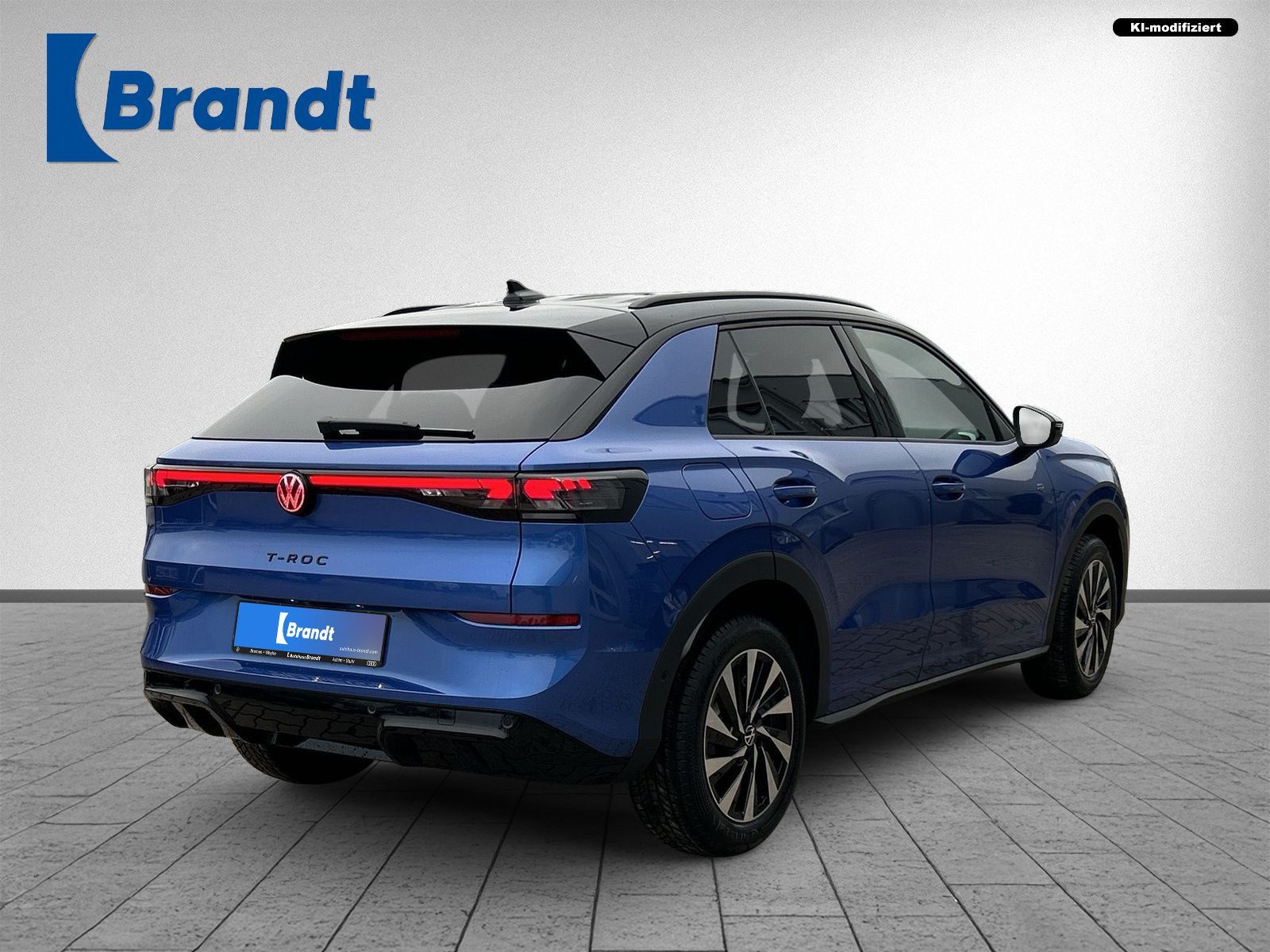 Volkswagen T-Roc 1.5 eTSI R-LINE DSG MATRIX NAVI ACC PDC foto 3