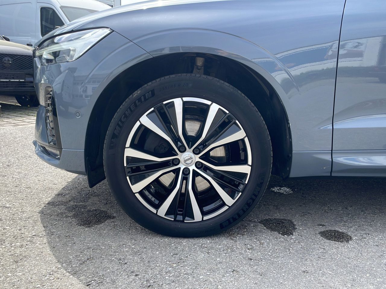 Volvo XC 60 Plus Dark AWD Bluetooth Navi LED Klima foto 12