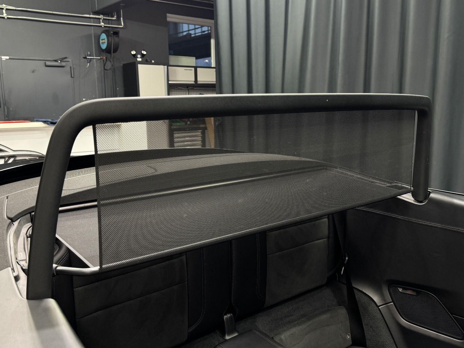 Fahrzeugabbildung Porsche 992.2 911 Carrera GTS T-Hybrid Cabriolet|BOSE|