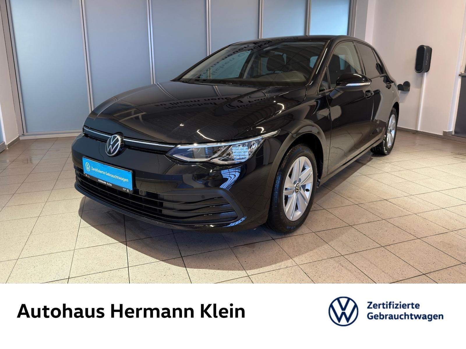 Volkswagen Golf VIII 1.5 TSI Life LED, Navi, Ambientebel.