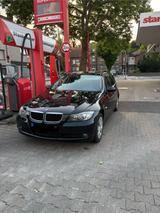 BMW 320i touring -