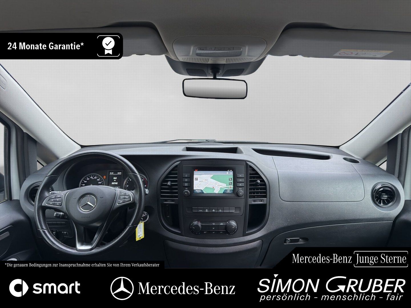 Fahrzeugabbildung Mercedes-Benz Vito 114 Tourer extralang Navi Kamera 8 Sitzer