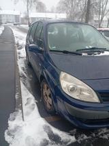 Renault Grand Scenic XXL Avantage 1.9 dCi FAP 96kW A... - Renault Grand Scenic: 1.9