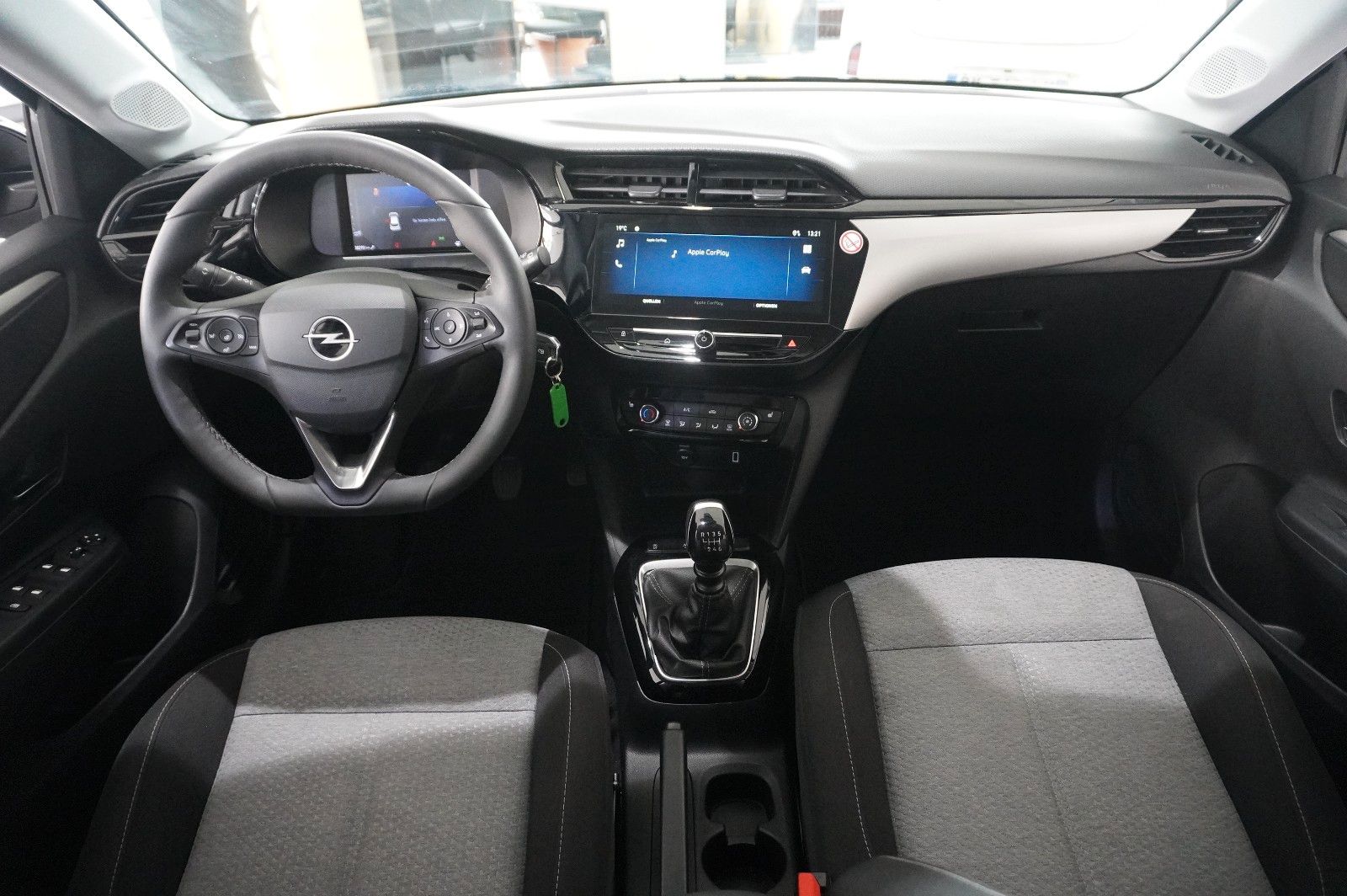 Fahrzeugabbildung Opel Corsa F 1.2 FACELIFT NAVI/LED/KAMERA/VIRT./DAB+