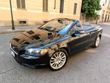 Volvo C70 2.4 20V 140 CV Summum - Volvo C70 Summum mit Benzin-Antrieb