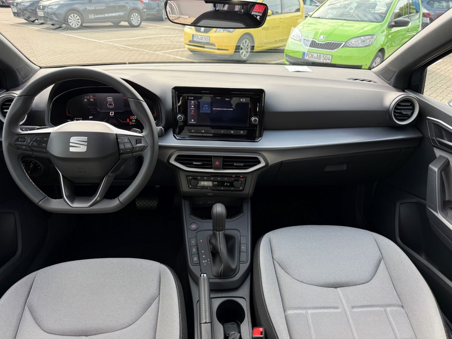 Fahrzeugabbildung SEAT Ibiza 1.0 TSI 85 kW FR DigiCo ACC LED ACC CarPla