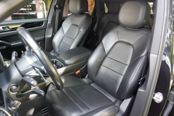 Porsche Cayenne - 9