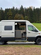 Mercedes-Benz Sprinter 4x4 / 4 Personen / 920 ah LiFePo4 - Wohnmobil oder -wagen 4 personen