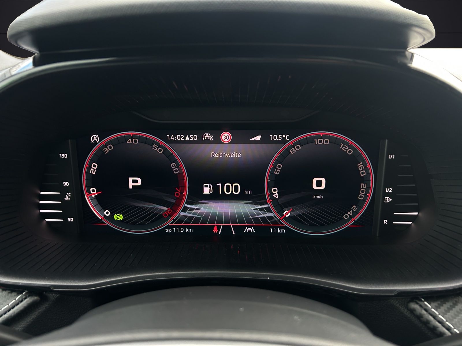 Fahrzeugabbildung SKODA Fabia 130 TSI DSG LED ACC RFK SPORTSITZE