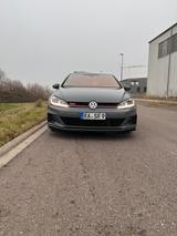 Volkswagen Golf 2.0 TSI 213kW OPF DSG GTI TCR scheckheft - VW Golf Gebrauchtwagen in Karlsruhe