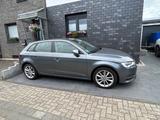 Audi A3 Sportback 1.8 TFSI S tronic | Xenon | Na - Audi A3 mit Benzin-Antrieb: Limousine, 1.8
