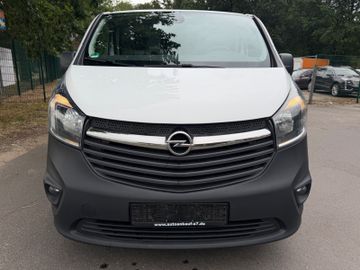 Opel Vivaro - 4