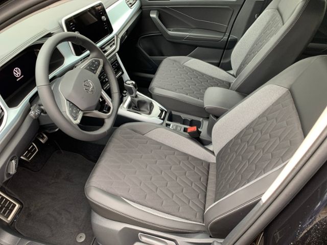 Fahrzeugabbildung Volkswagen T-Roc 1,5 TSI DSG GOAL KLIMA LED NAVI ALU