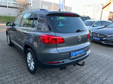 Volkswagen Tiguan - 7