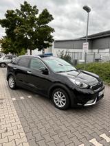 Kia Niro Vision Hybrid Automatik - Kia Niro von privat