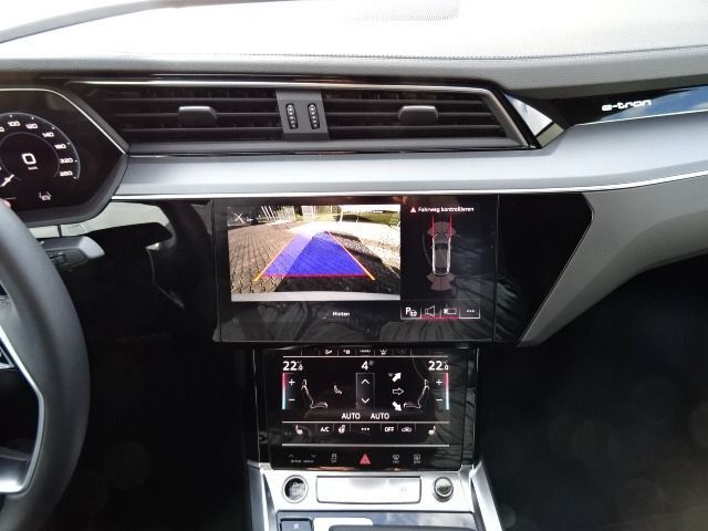 e-tron Sportback S line 50 Quattro