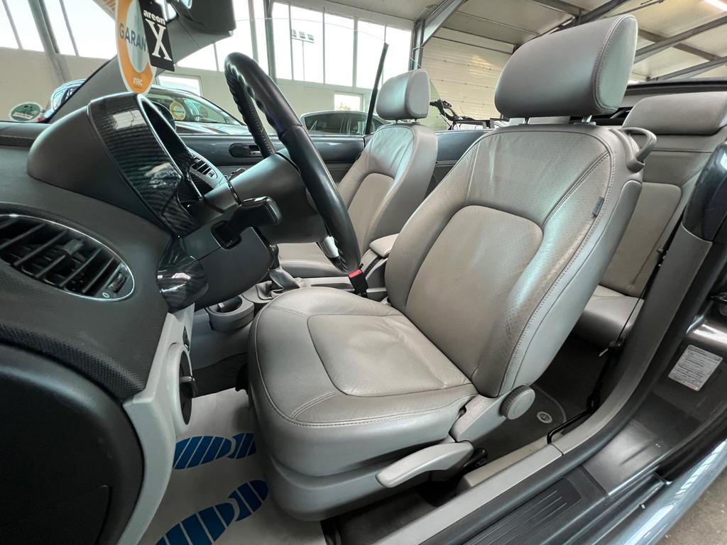 Volkswagen New Beetle