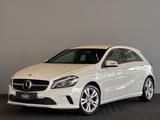 Mercedes-Benz A 180 Automatik *SHZ*NAVI*PDC* - Mercedes-Benz A-Class: Kleinwagen