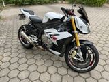 BMW S1000R (Euro 3 Sound/Windschild/Dynamique Pro) - Angebote entsprechen deinen Suchkriterien