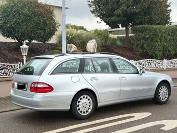 Mercedes E 280 - 5