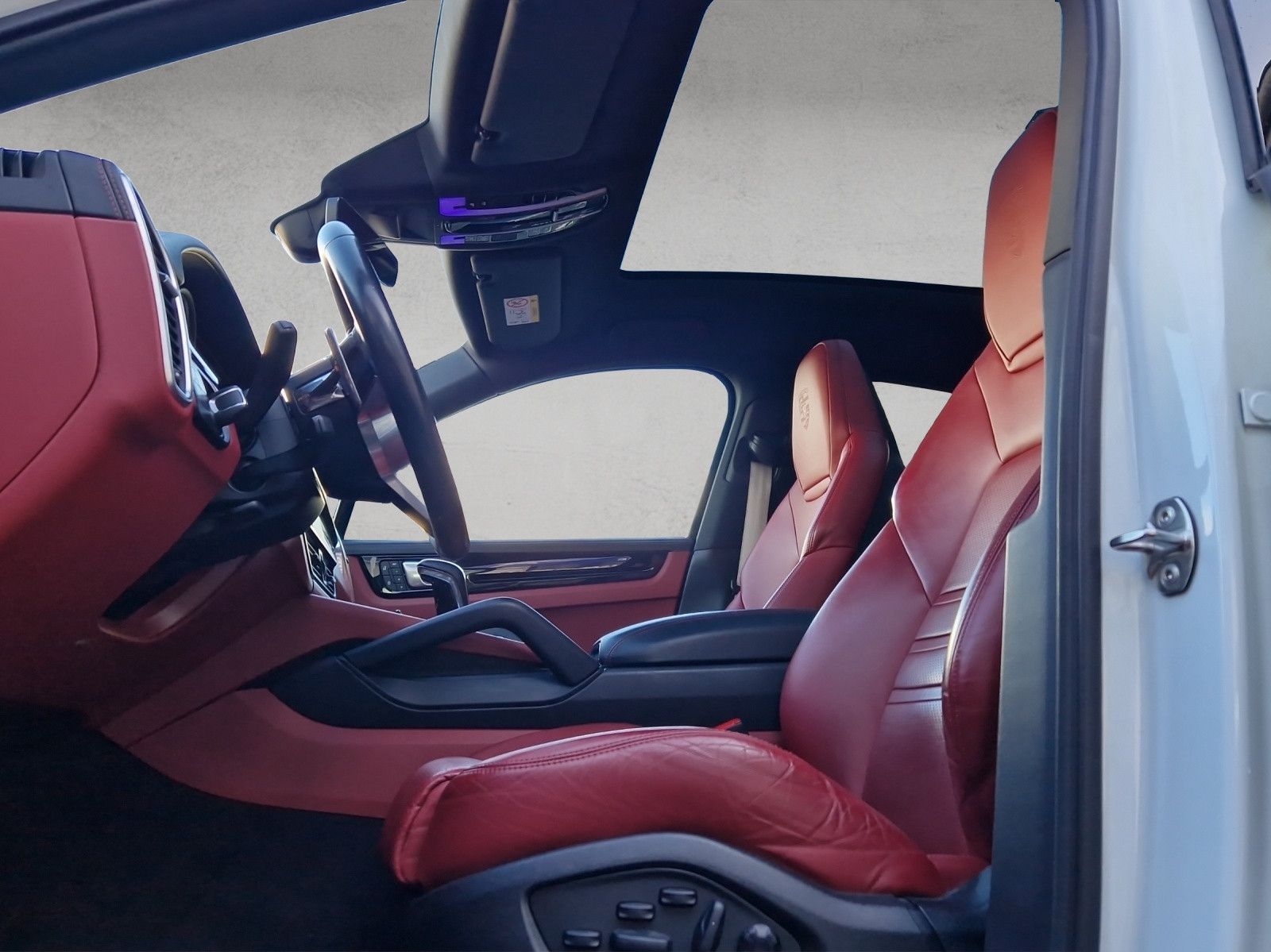 Porsche Cayenne Coupe Platinum SportDesign 18w ACC 360° foto 5