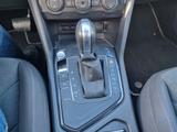 Volkswagen R-Line - TiguanAllspace 2.0 TDI-DSG--7-Sitz - VW Tiguan Allspace Gebrauchtwagen in Hannover