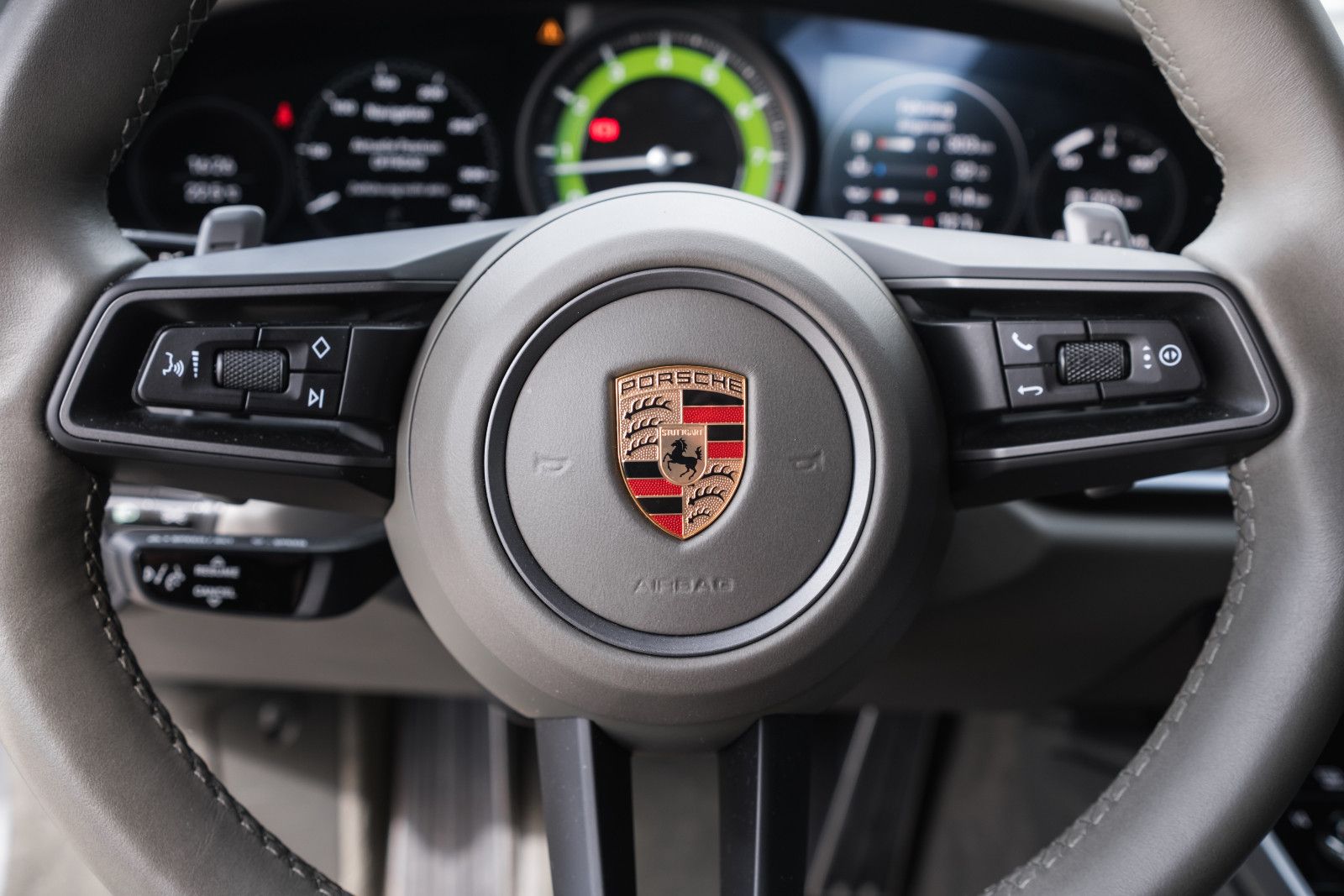 Fahrzeugabbildung Porsche 992/911 Carrera S-Foliert-Bose.Sound-LED Scheinw
