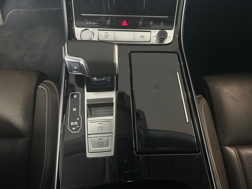 Audi A8 LANG*50 TDI*S Line*PANO*HUD*LUFT*360°STAND*TV