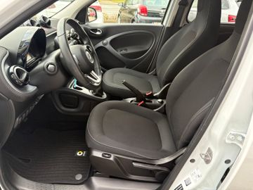 Fahrzeugabbildung Smart ForFour  Passion Klimaaut. Tempomat Faltdach